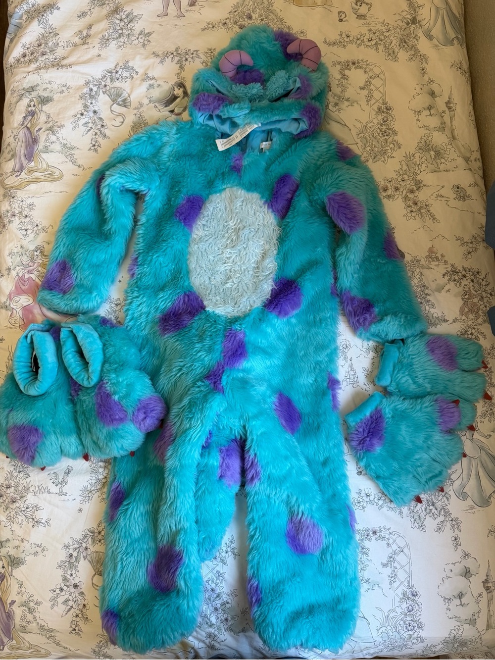 Pottery Barn Disney and Pixar Monsters, Inc. Sulley Halloween Costume 4-6